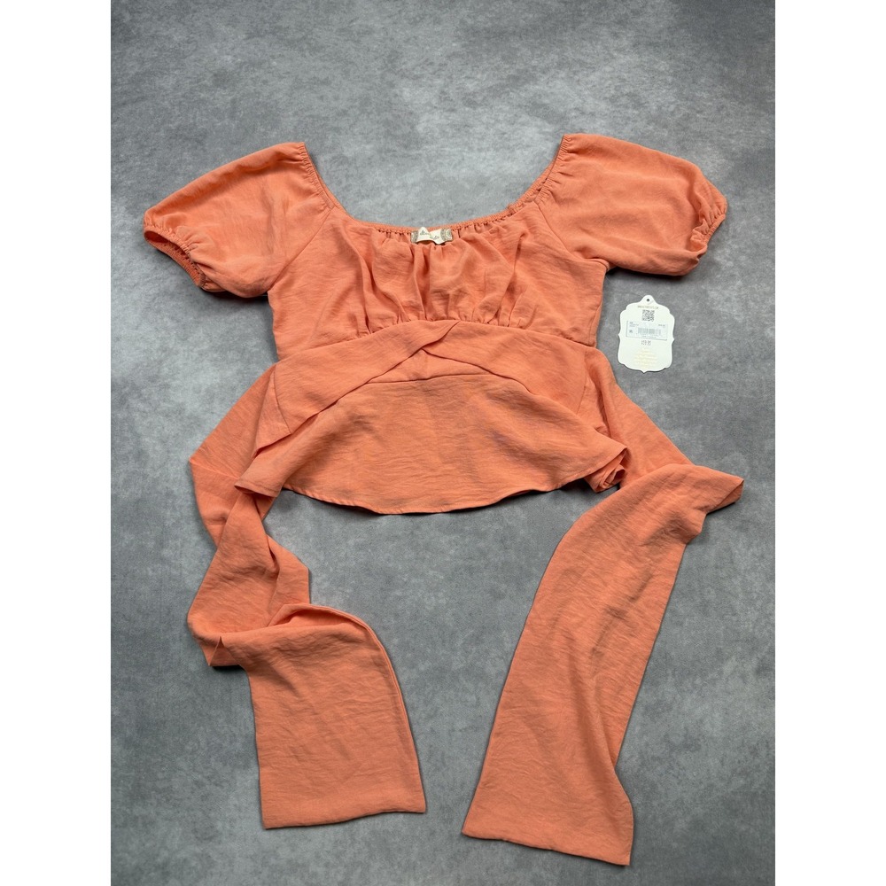 NWT Altar'd State Top Womens‎ XS Coral Puff Sleeve Tie Back Wrap NWT T37000-02A